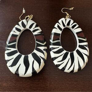 Sassy Jones Dangles-Zebra